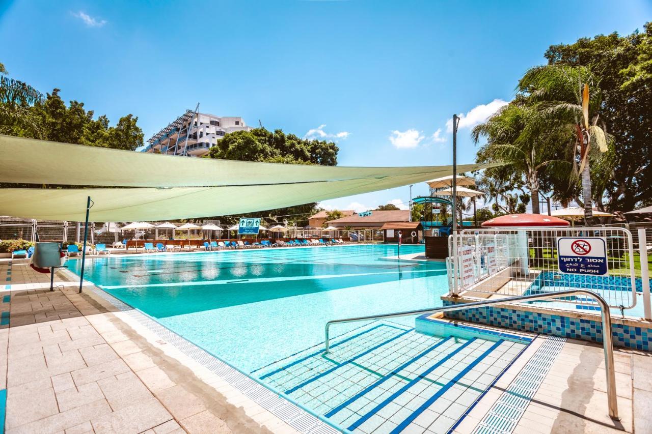 Kfar Maccabiah Business & Sport Hotel Рамат-Ган Экстерьер фото