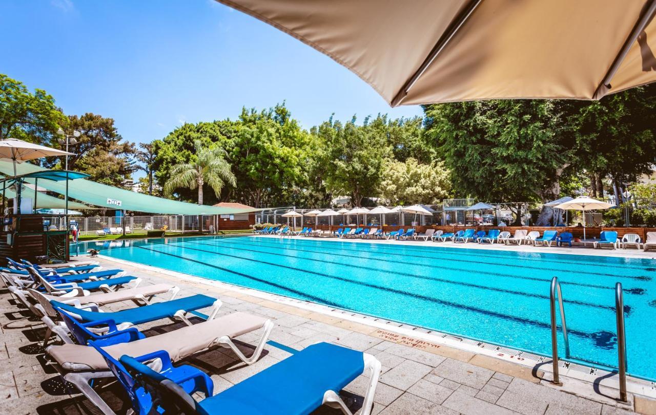Kfar Maccabiah Business & Sport Hotel Рамат-Ган Экстерьер фото