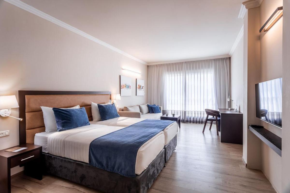 Kfar Maccabiah Business & Sport Hotel Рамат-Ган Экстерьер фото